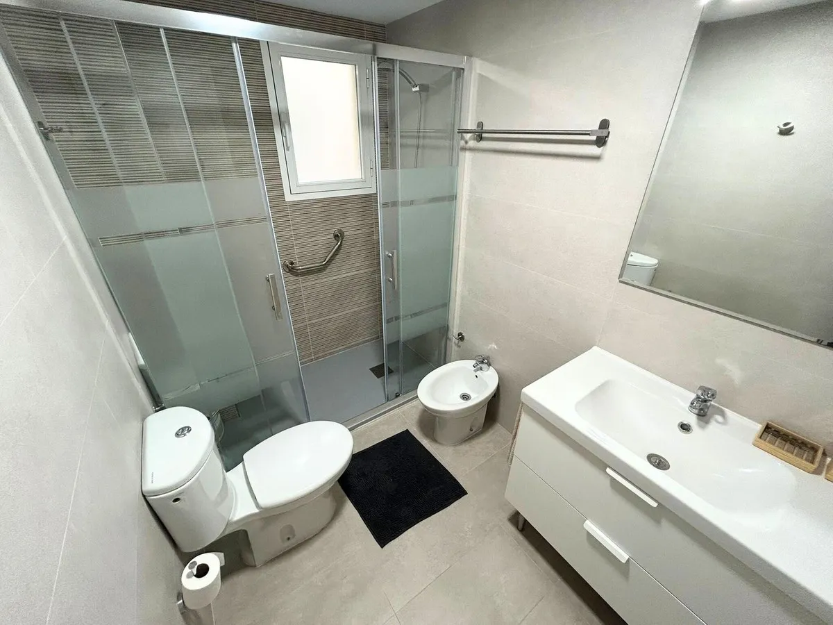 806ee141-ee75-4561-93bc-8d89fab65bce