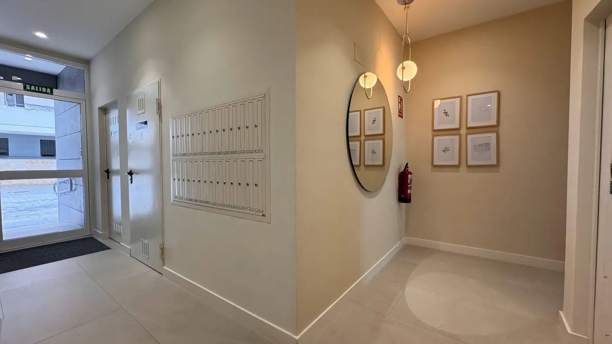 5861e1ab-e8c7-4a4d-a4a7-e0e02561e335