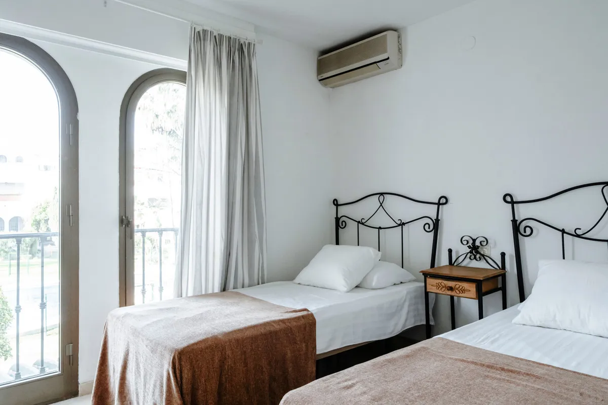 9ea8d745-274d-4c81-8cd5-7d027086bc03