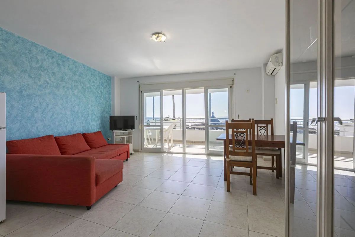 96fcce6e-56eb-4e48-8e48-e56e7b80a2a3