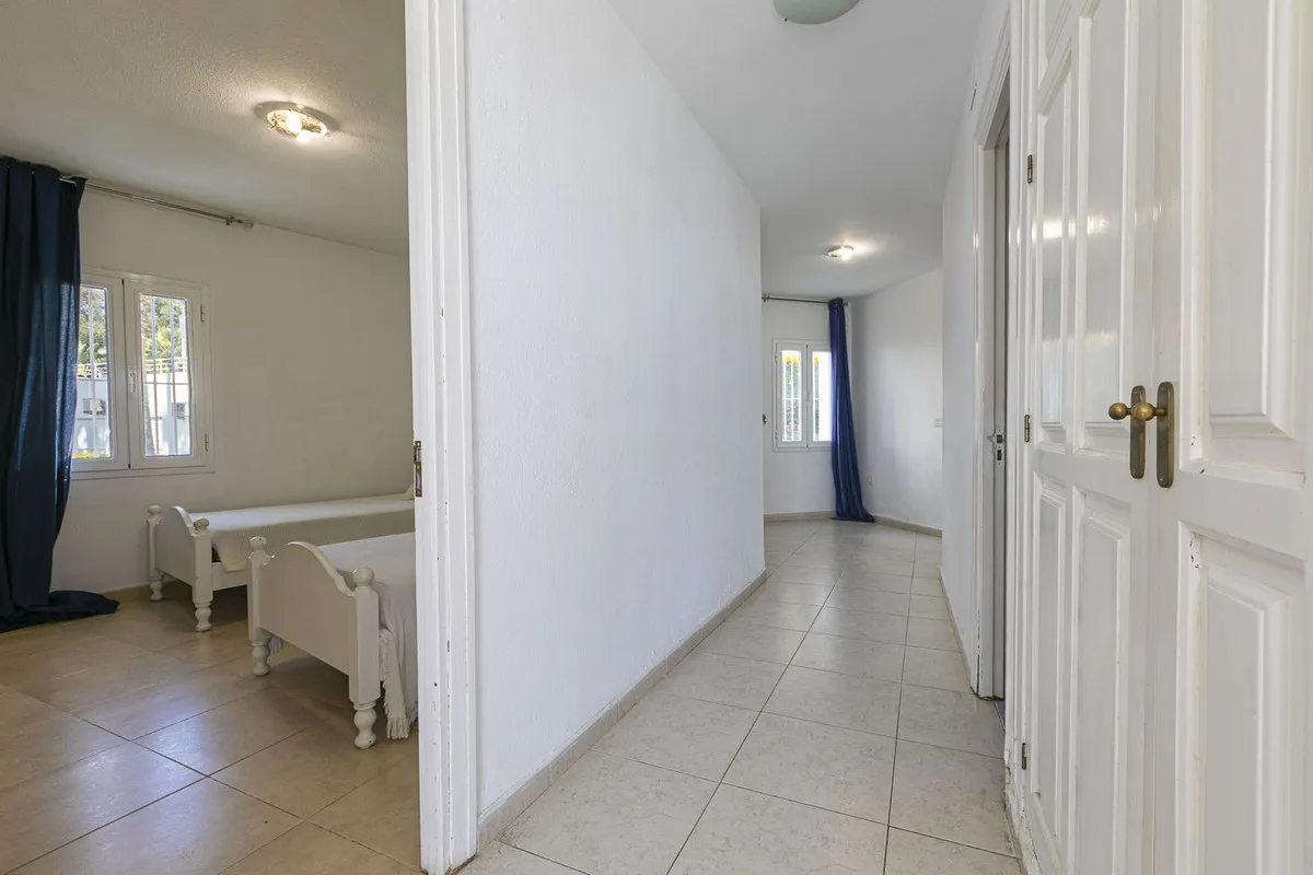 acf95c12-14db-40cf-91b7-0b8d26d1eb24