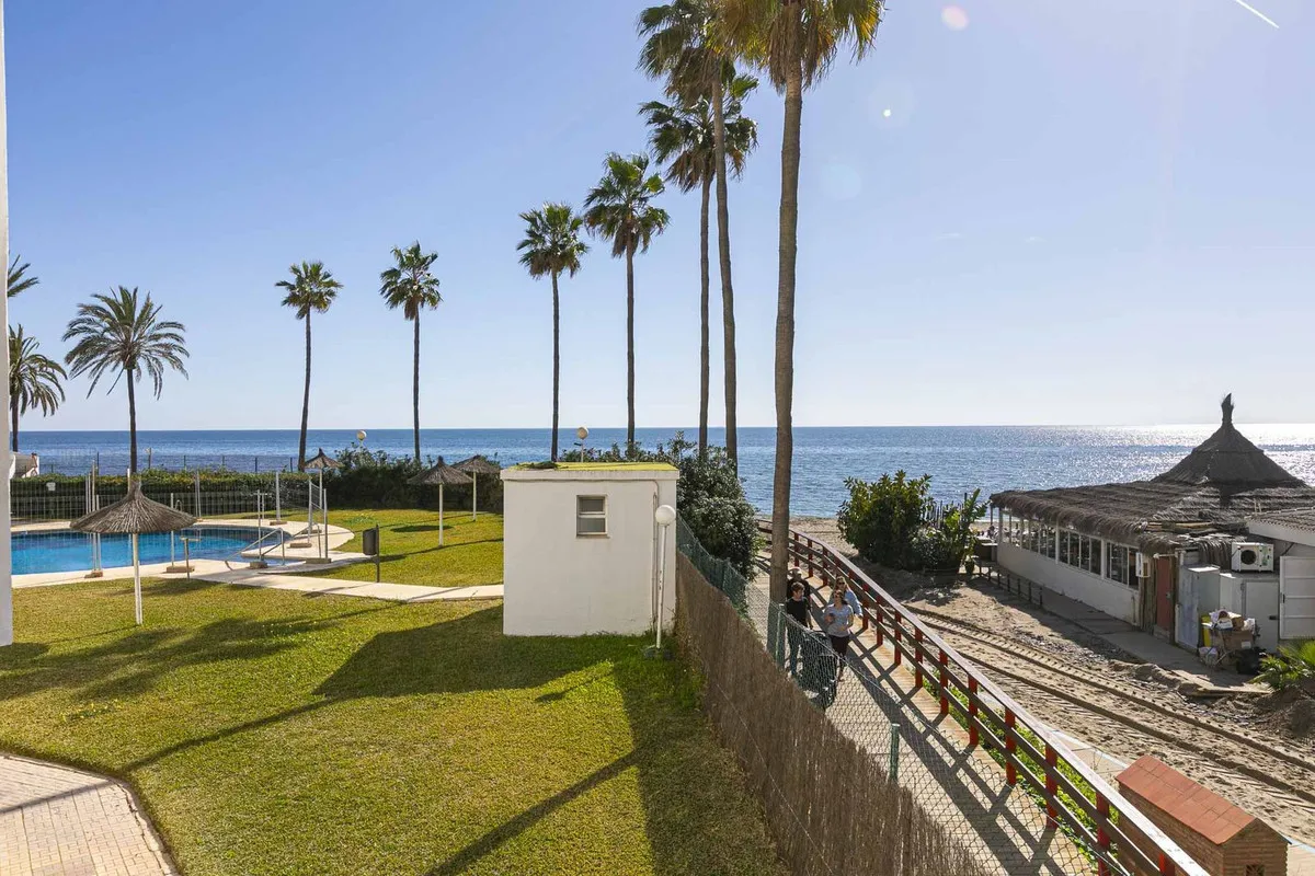 afc86ed3-150e-4f56-886a-ebad6fc84276