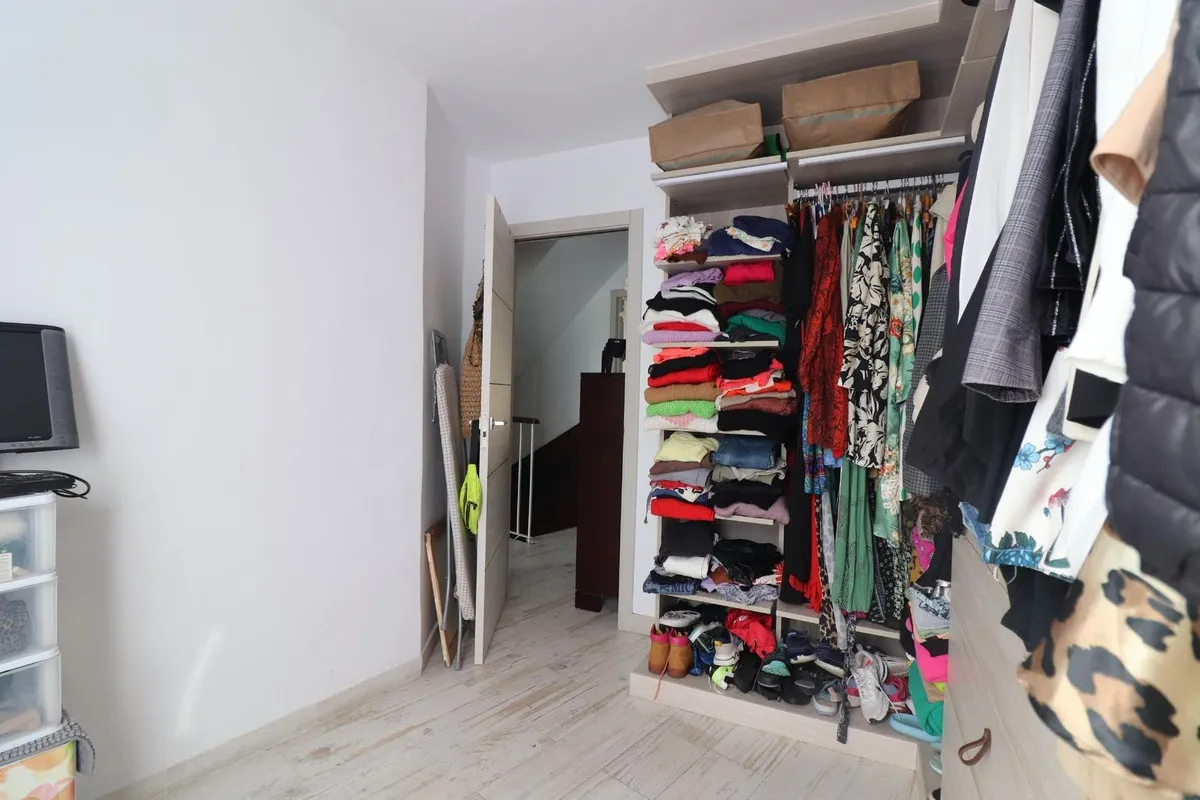 6b6bae99-6b17-4e11-93b4-ebfe23cbc6a3