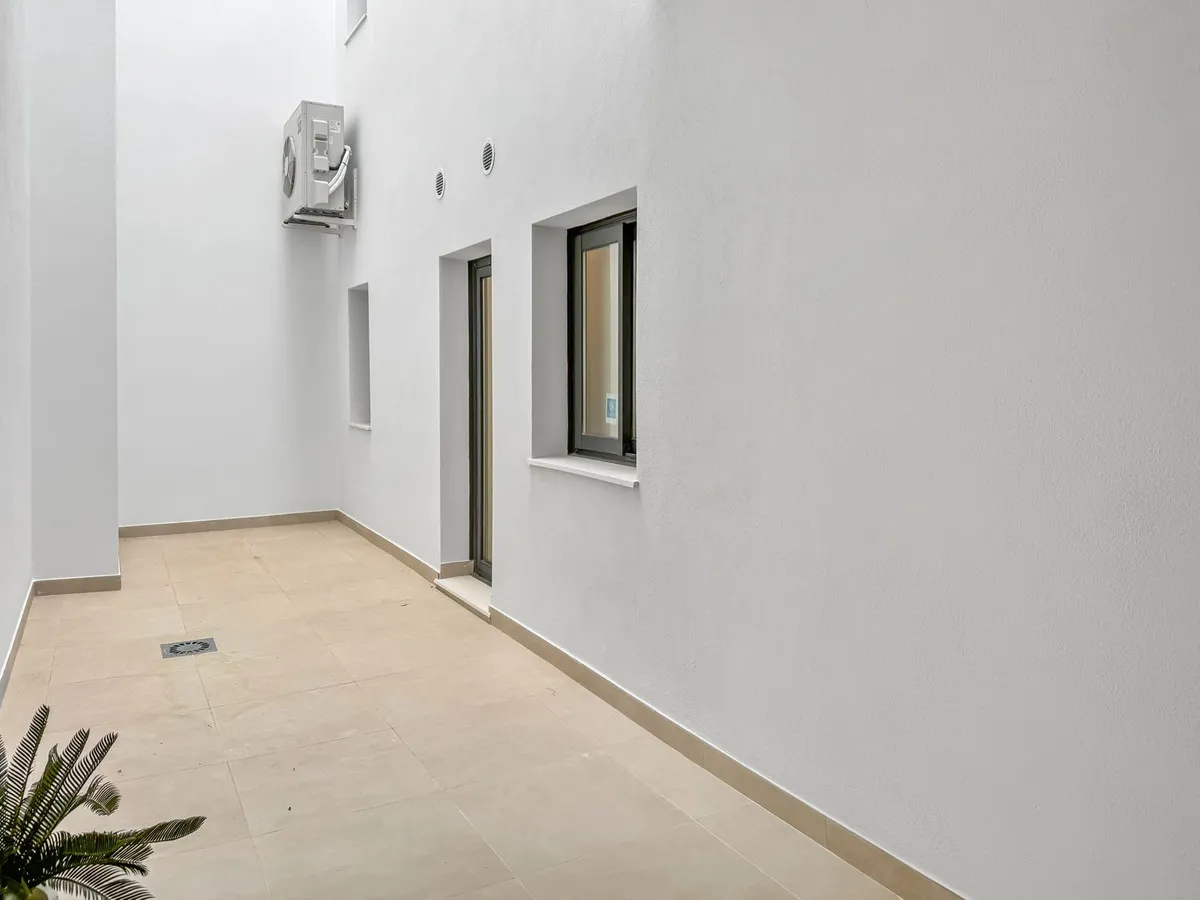 2a2e699f-dda6-4da3-8331-2a09d5e04fc9