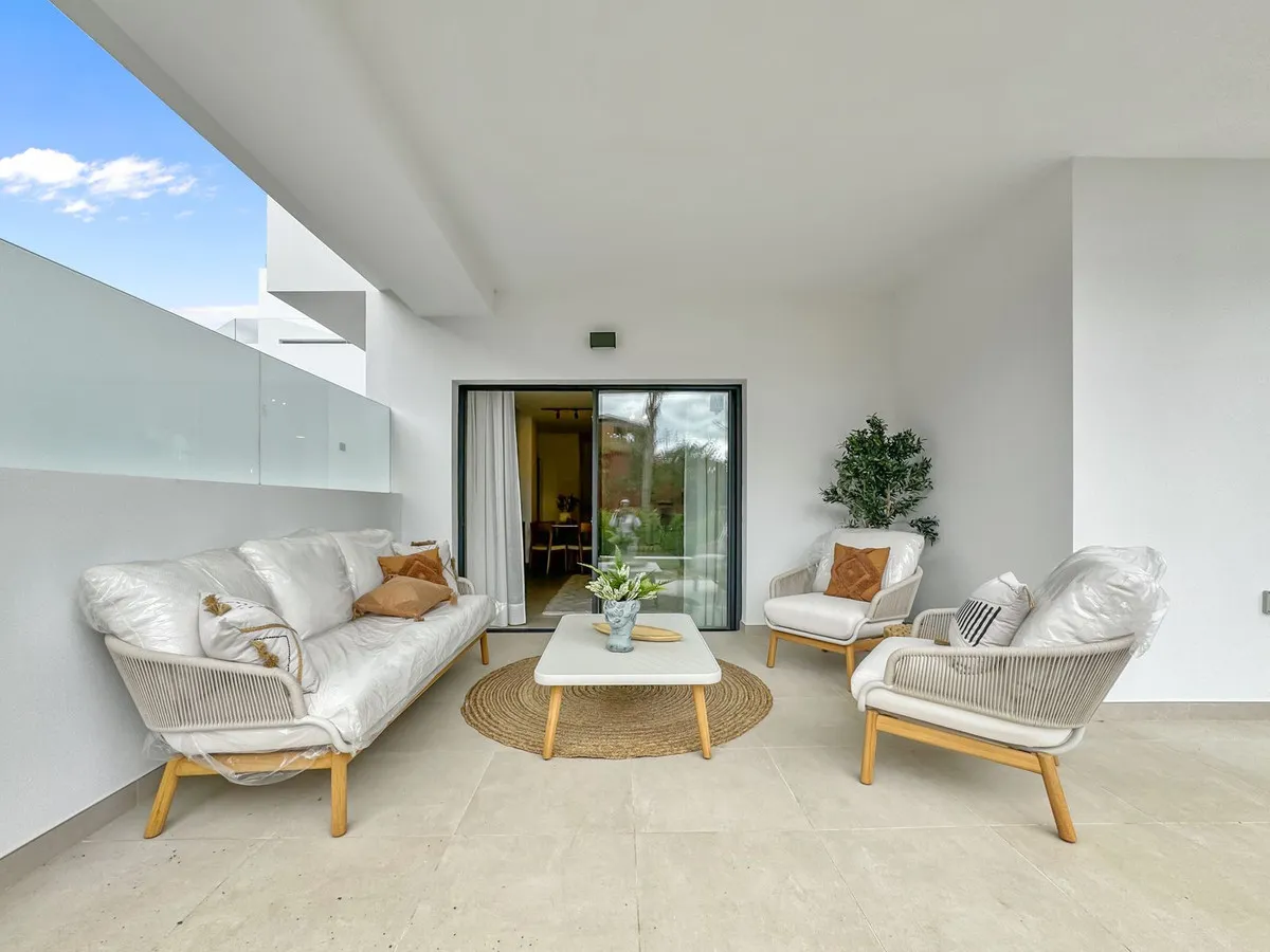 c269098c-0d2f-4b36-b8f8-8d528fc60425