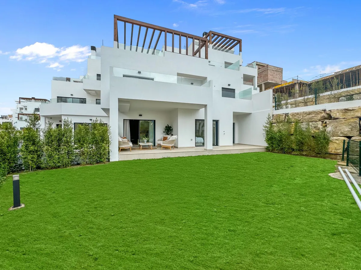 cce2c8c8-90c3-47f8-8267-c7196879cac2