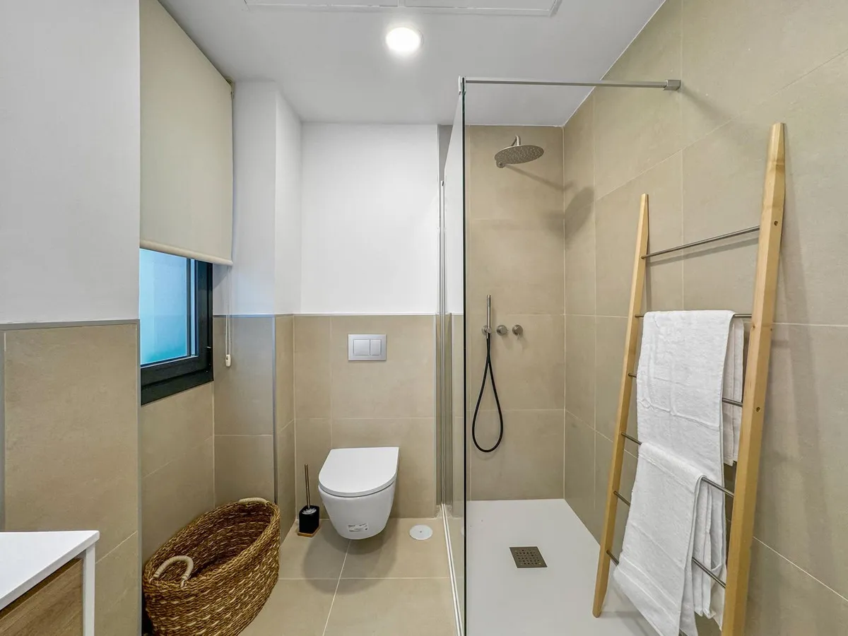 db44abe3-e16d-432c-94b9-ab39e8bf83ce