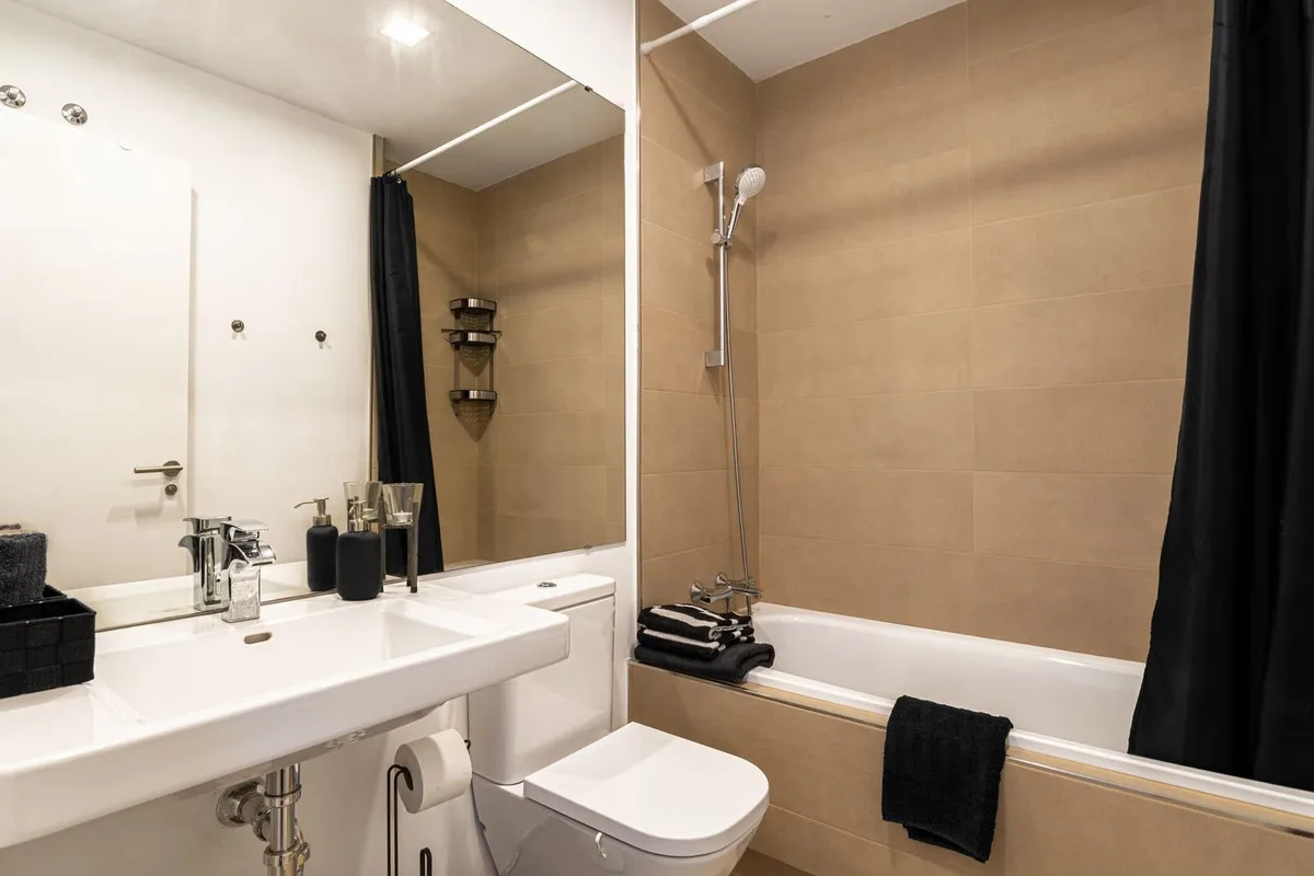 039b90d5-510d-40b5-8b79-131569781ad2