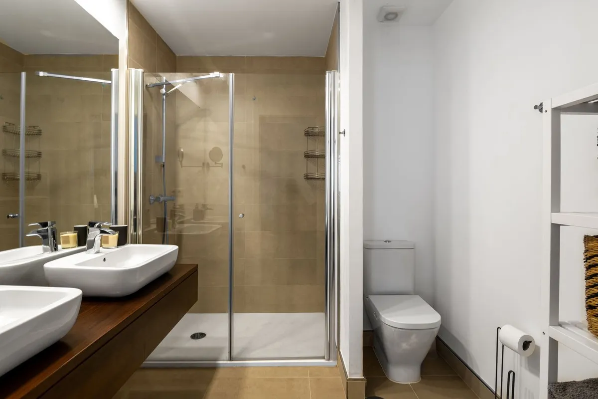 41e9a769-d0ee-4573-93ea-16f4e6b3d189