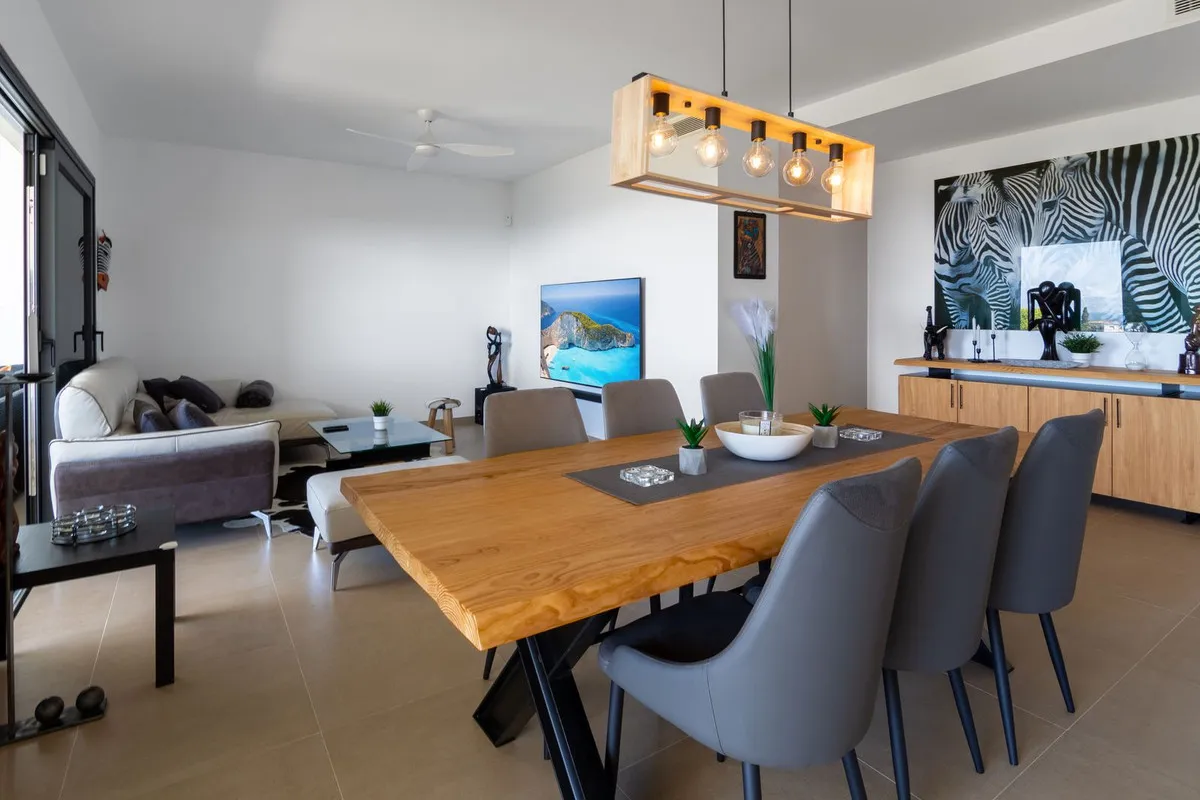 481c9253-5f28-4174-a061-a12dd9549b33