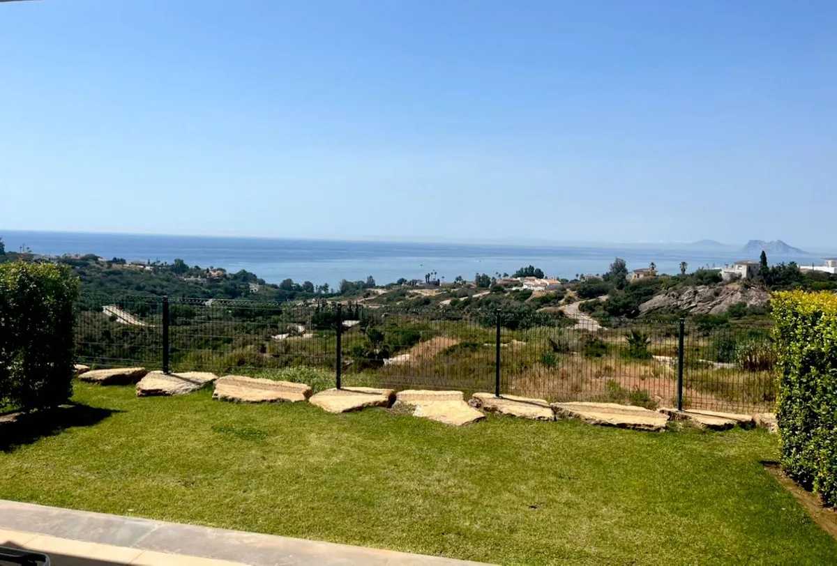 9d3a0bfe-f968-4f24-9d1f-877e580db4d6