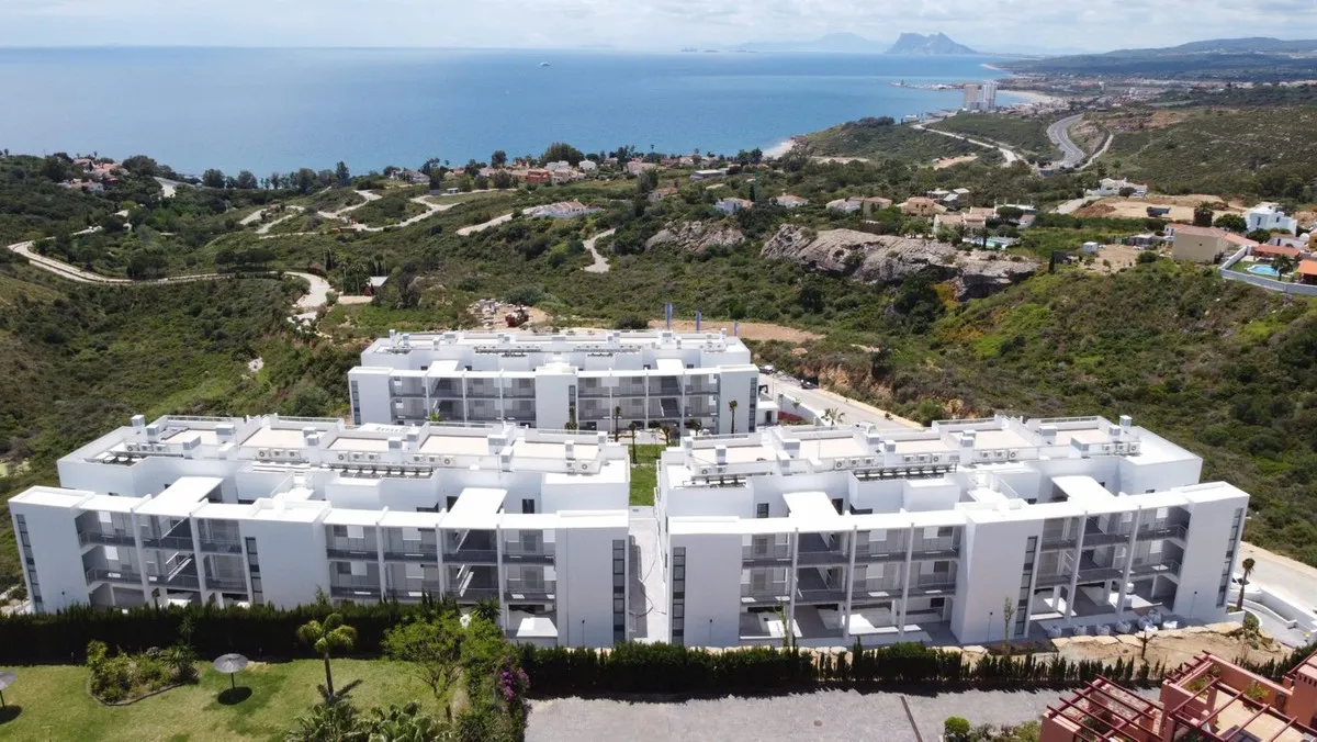 cb50479d-270d-4901-9c06-d4de17e5b36a