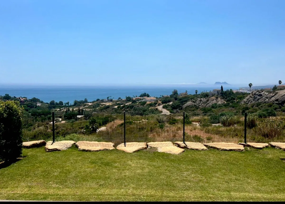 ff849c74-0a60-4fa2-b613-39545b09e10c