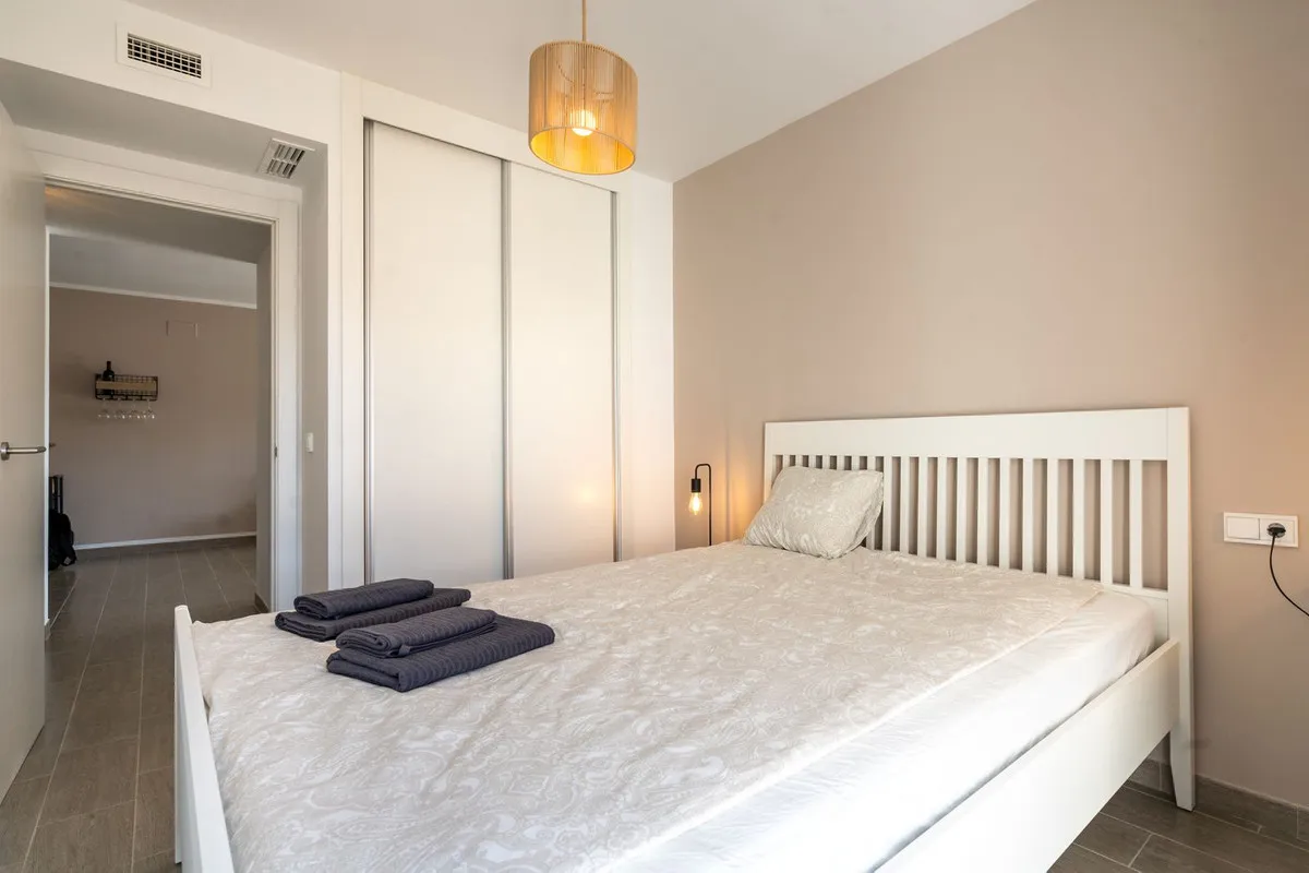 b2984dad-654a-4783-b232-b1294f4fcb48