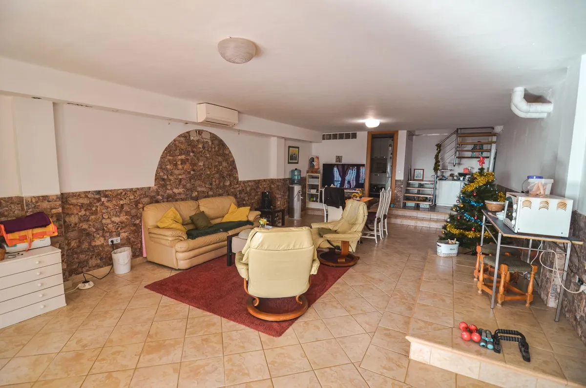 5d592ca0-18a1-44c6-963e-42404eaf7b5c