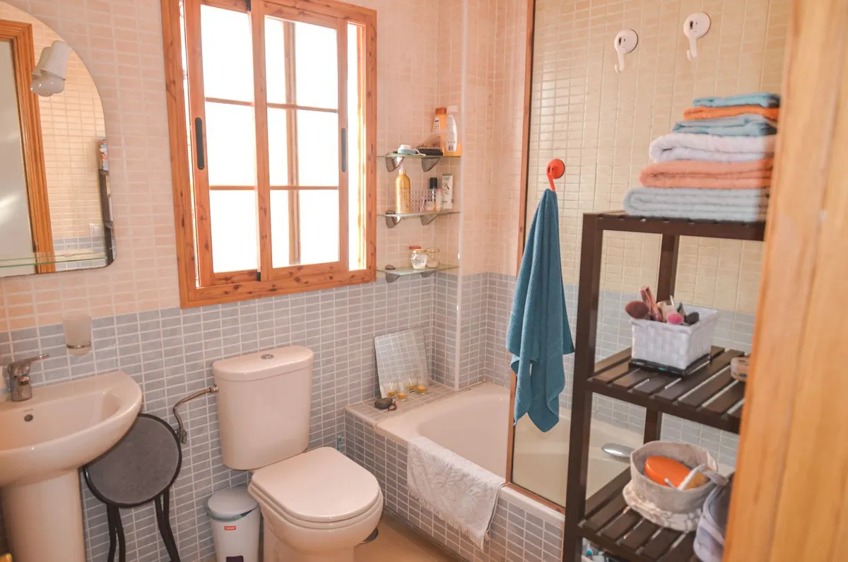 d061a9a9-79ba-4a4a-b8ea-830bc292c8a1