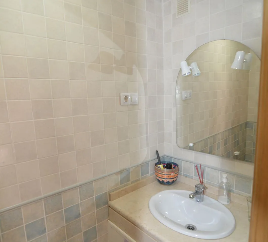 fa801e7e-7c7a-4696-bd64-fdc52199eb77