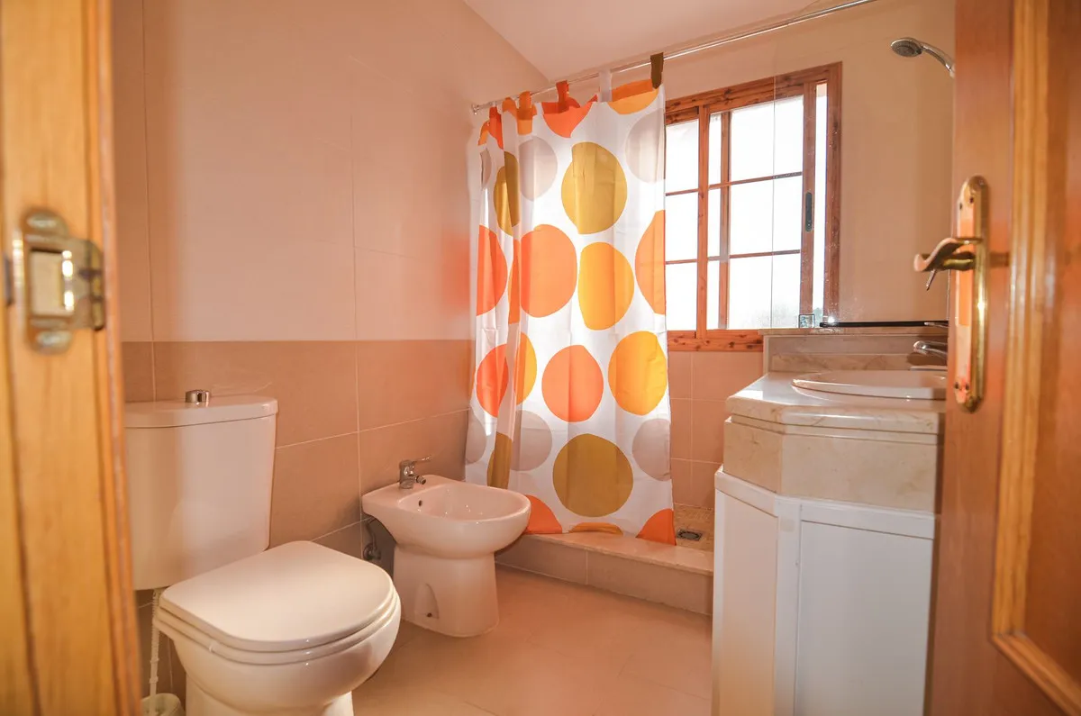 ff0a2782-e6b8-4099-81be-a20d7a99c203