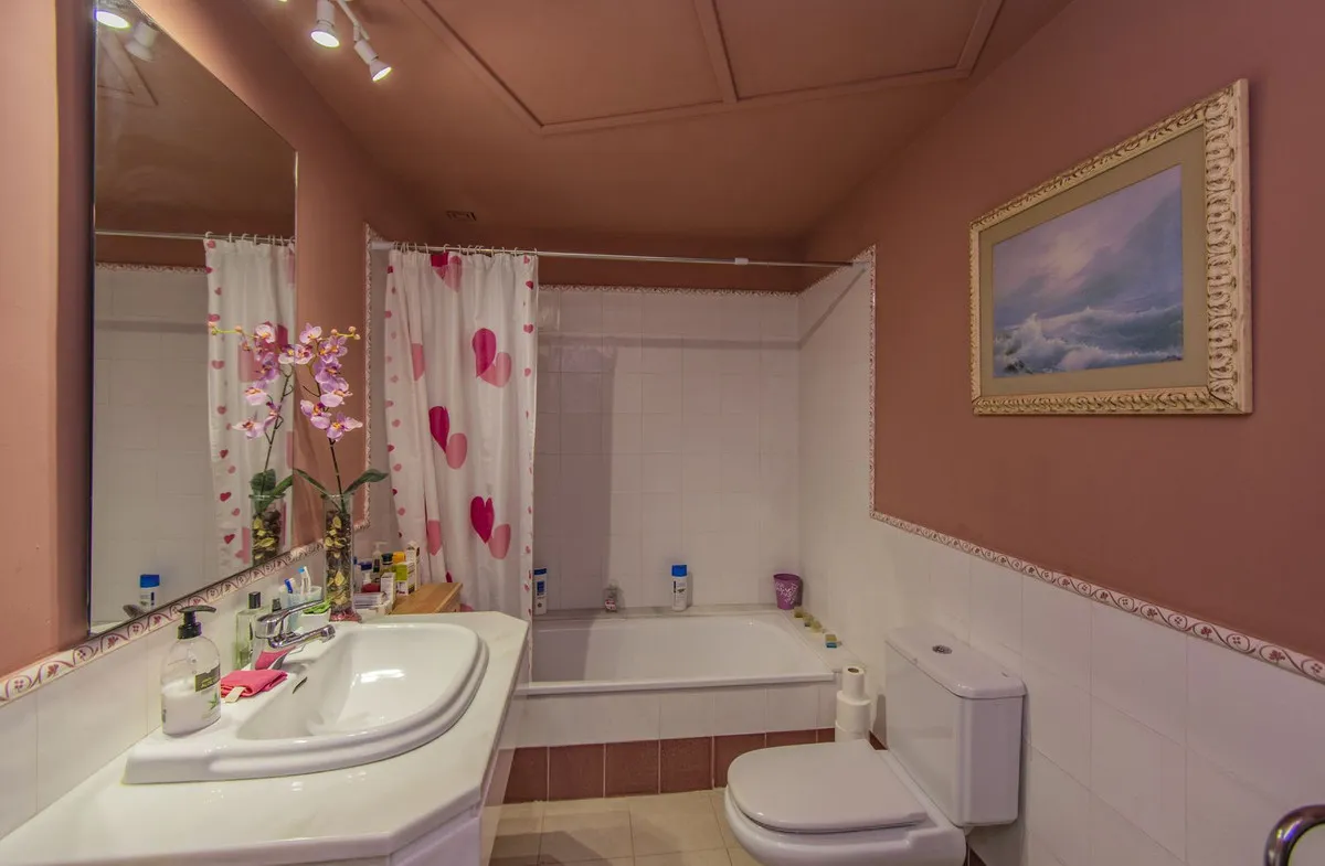 01295562-5409-4d17-81a4-e63903abc535