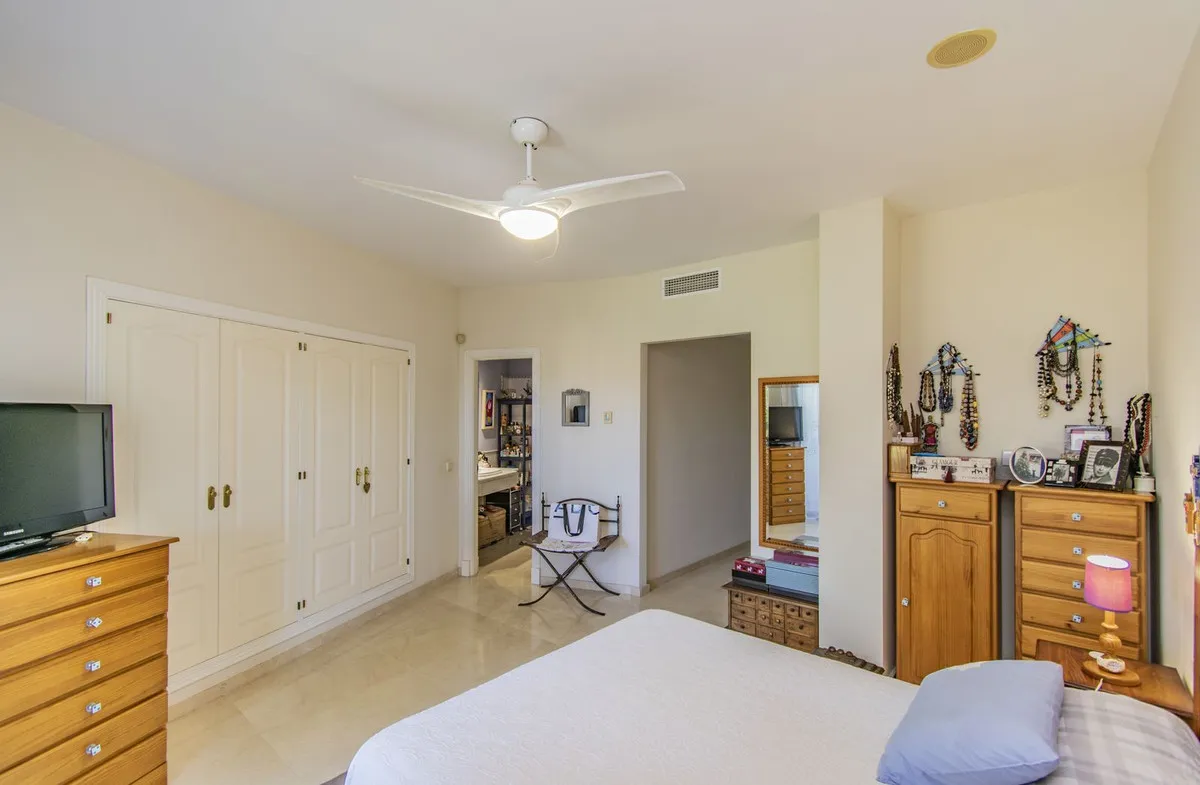 a1377998-1acf-4d6d-be08-942f4ab1ded1