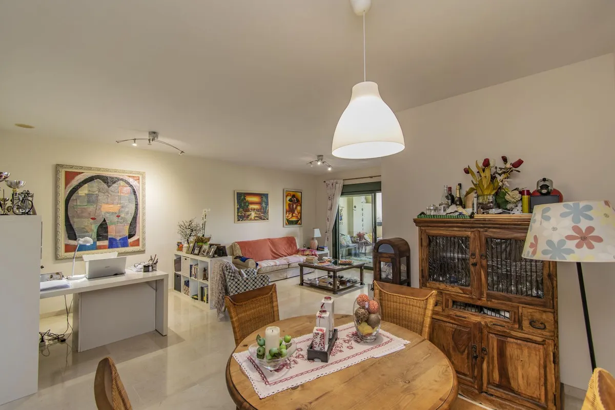 c48d89b0-84c8-4bc8-860d-06bb6d20d0fa