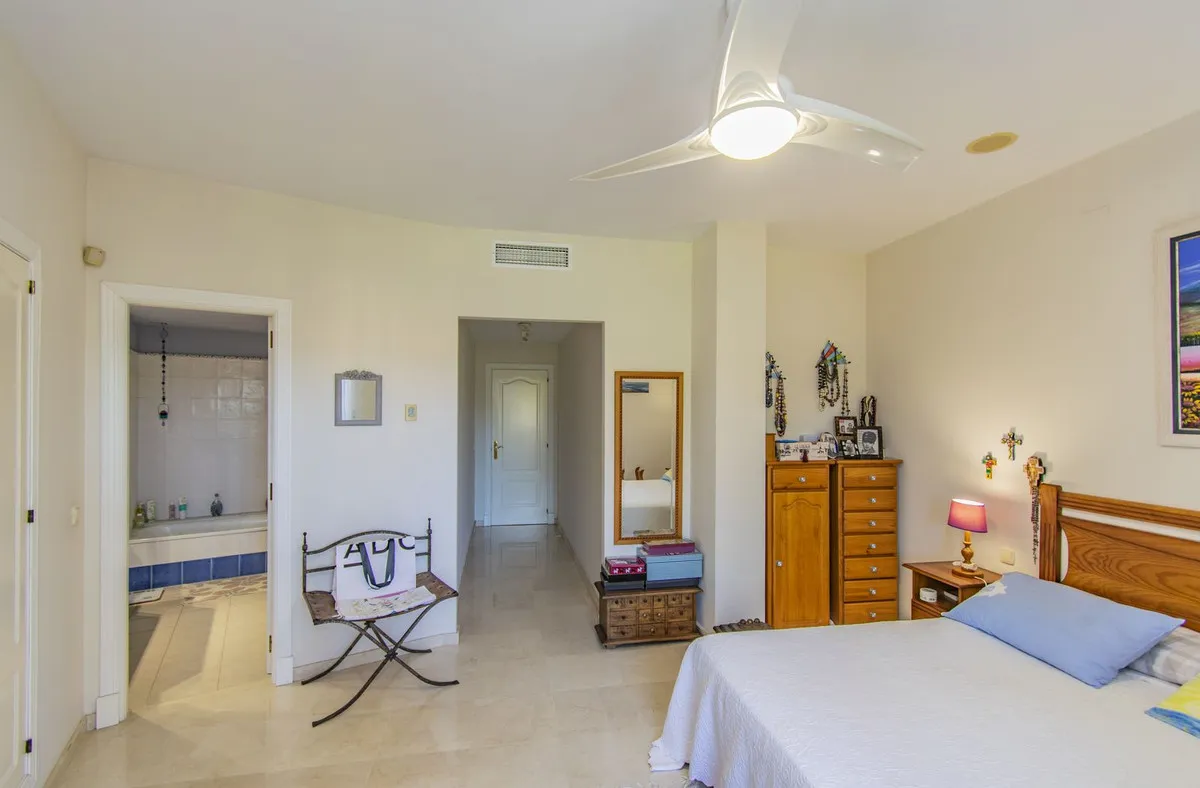 f02bf9cc-861c-4325-84ec-8848ccaa843c