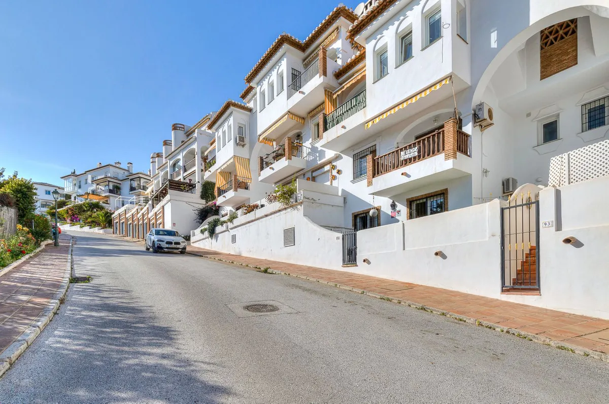 009d2afa-842c-439c-aa15-8744ab784138