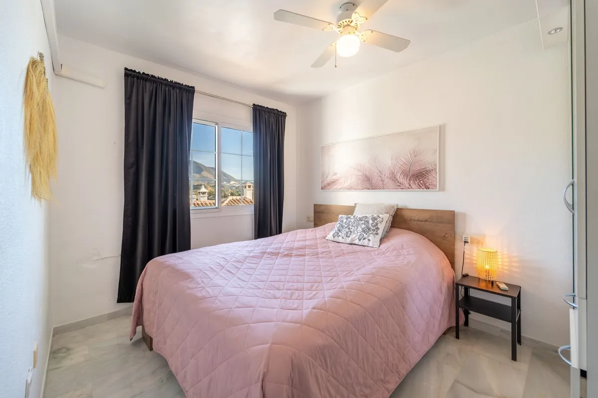 06d42fdd-9612-4173-9453-ae9f03396bb0