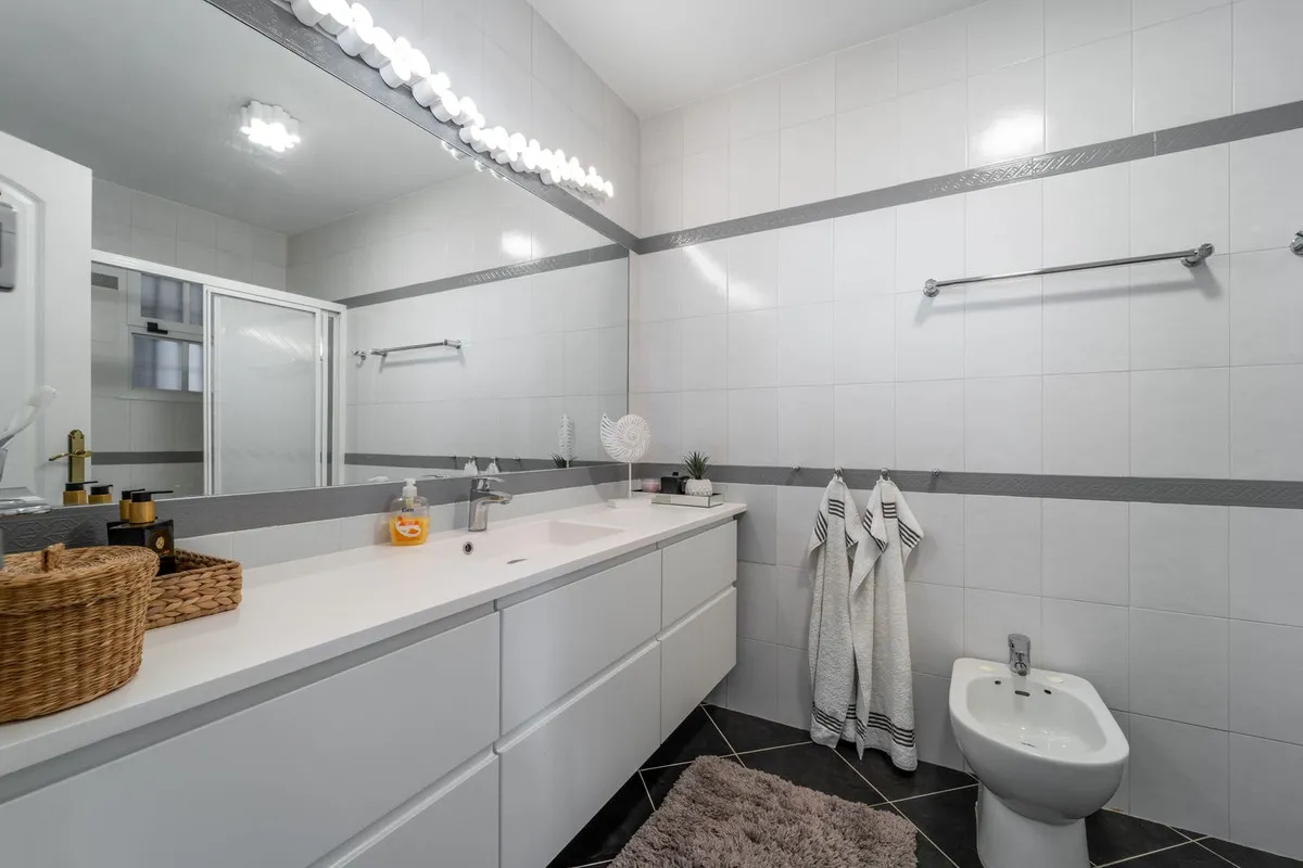 bd748ee4-f960-40a0-b130-a195ca9ab0a4