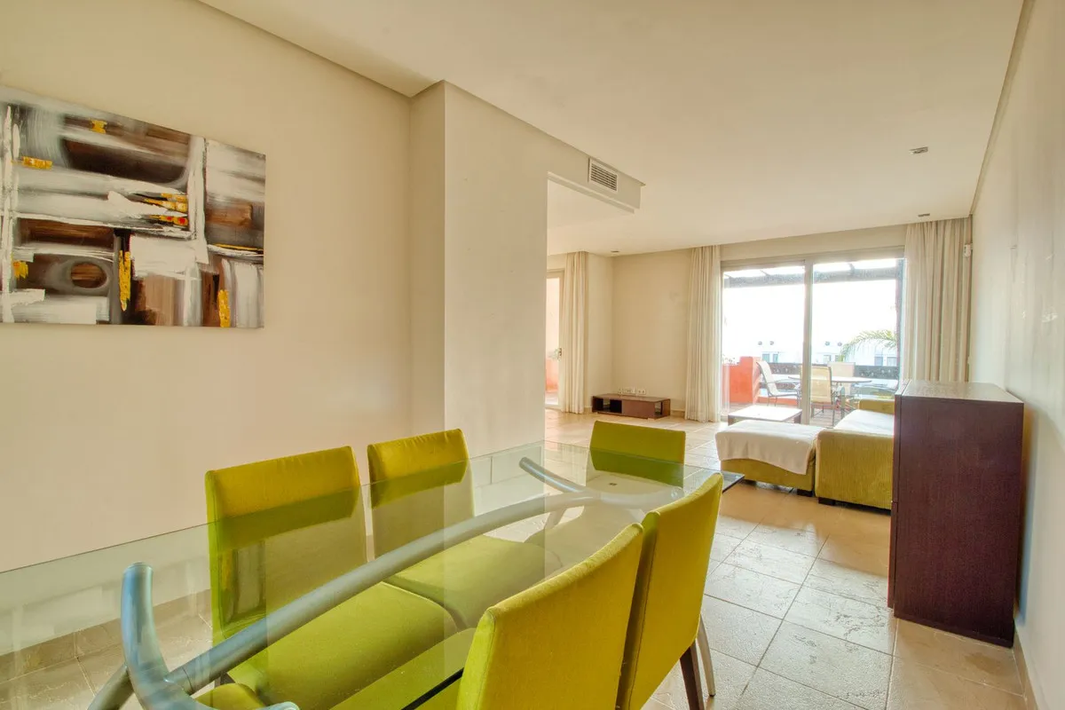 b210f65d-be2e-451e-a786-959ffecb9ac1