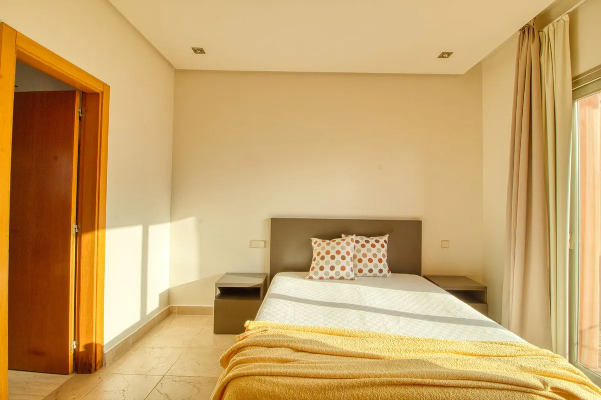 d6146c16-8e8d-4060-8c7b-19cdbe5e6fb1