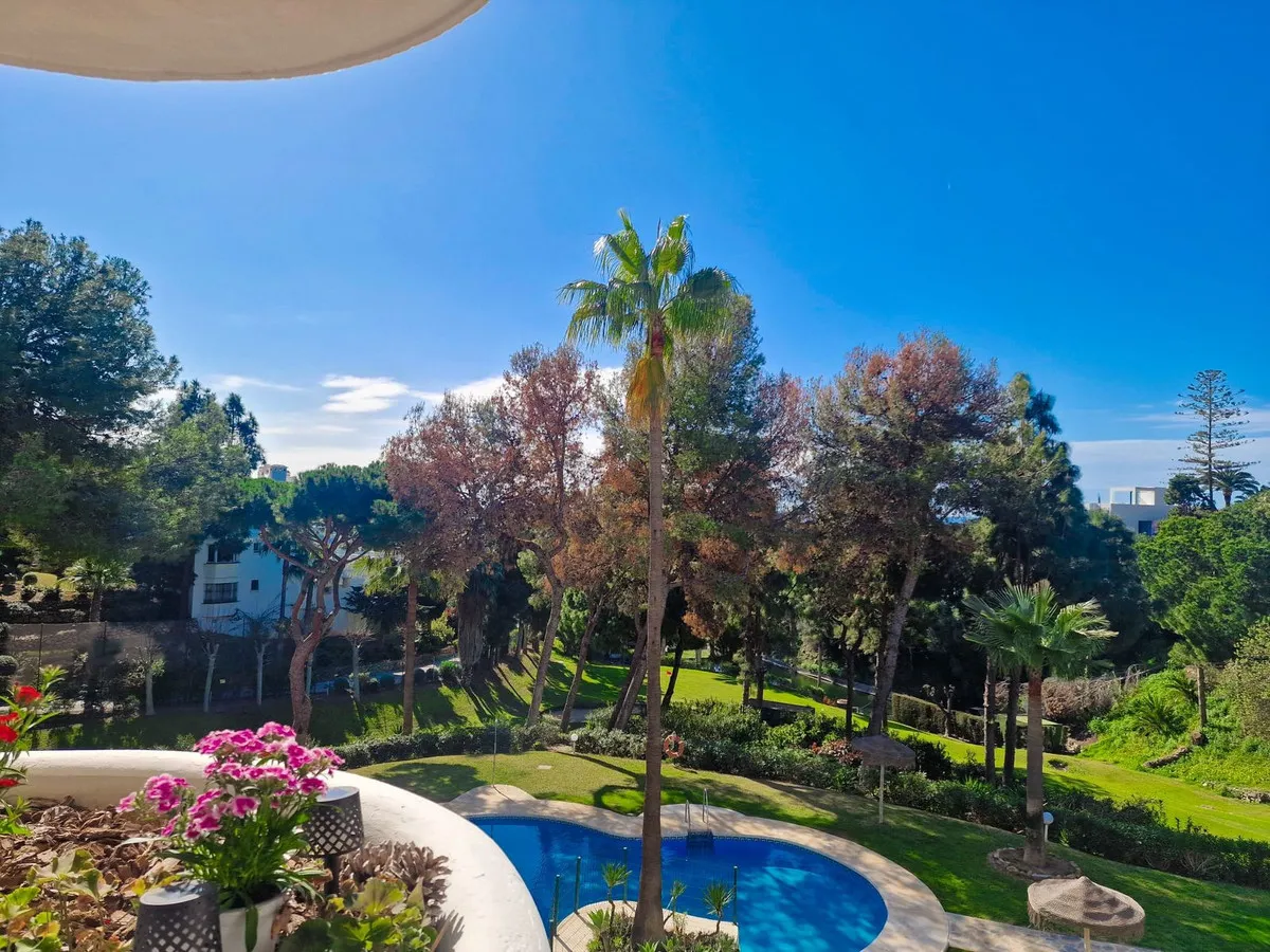 ad3400d8-9329-4b02-af01-9ecfc4ce3724