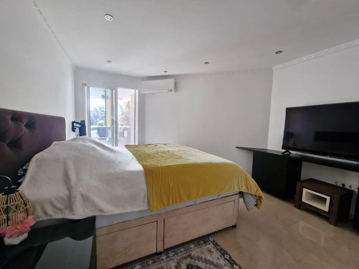 eb6ae160-efea-4caa-8dfd-8d20bd2b8c4f