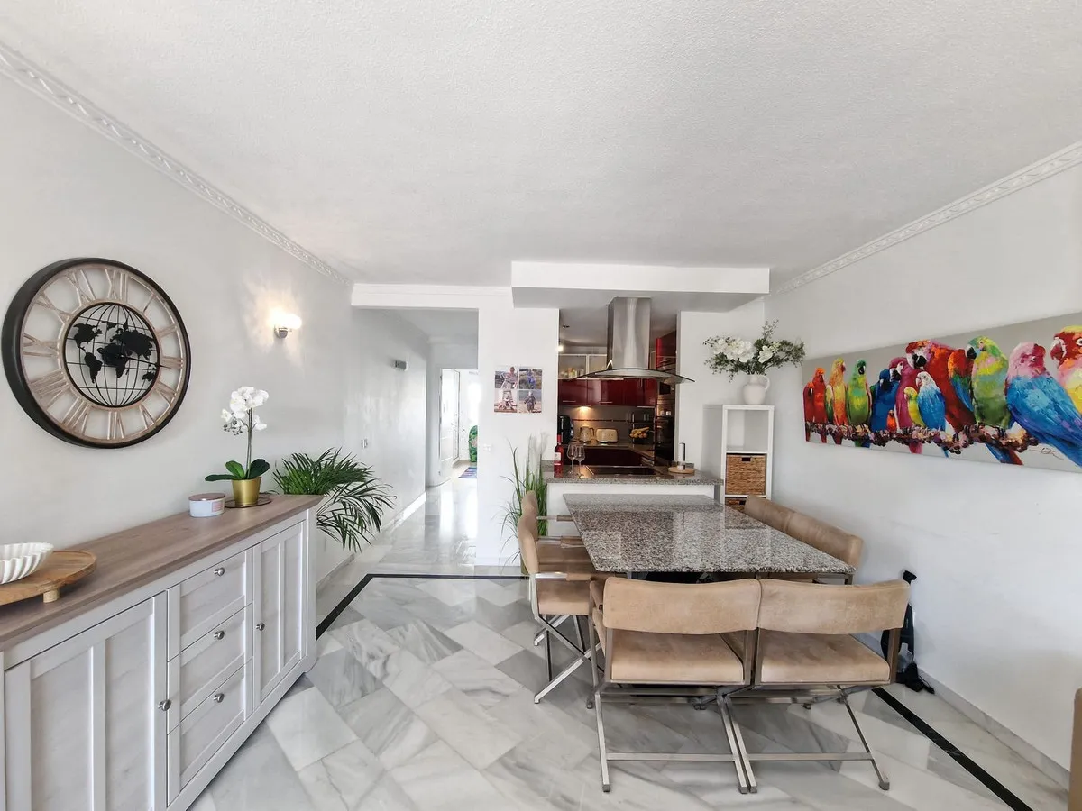 f9411fc3-e4c9-4ea6-a2a6-18fd93f2037c