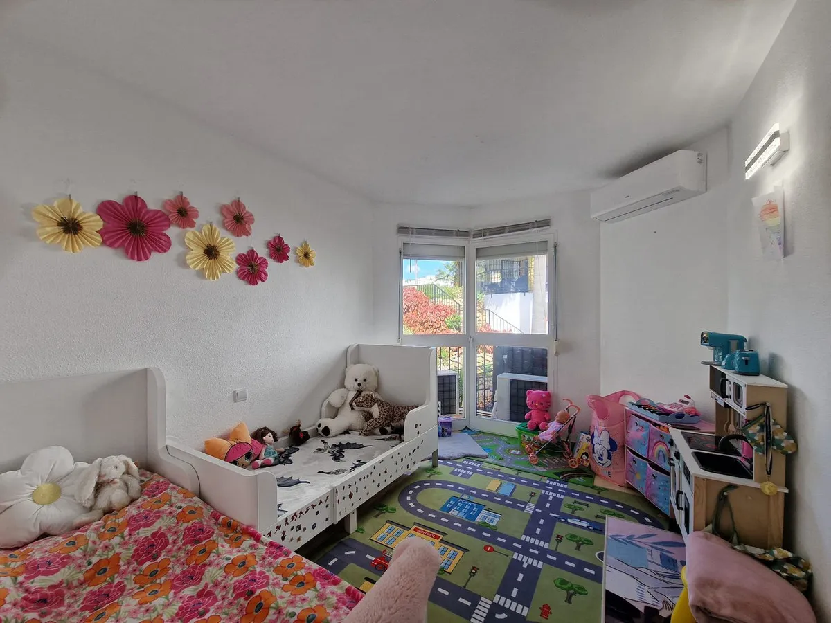 fbc55679-a942-4601-b68c-a48e0490eb66