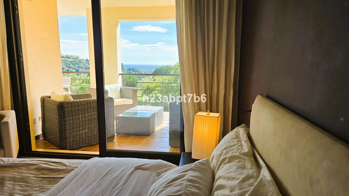 6ad7ba6a-d9c8-4de3-ab76-407f71b27231