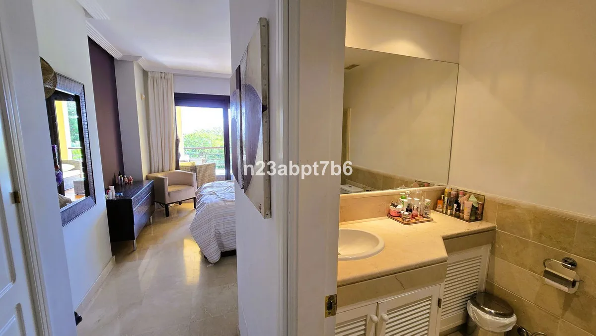 a5c0ba38-9b5f-4920-a57e-c7676c736b5f