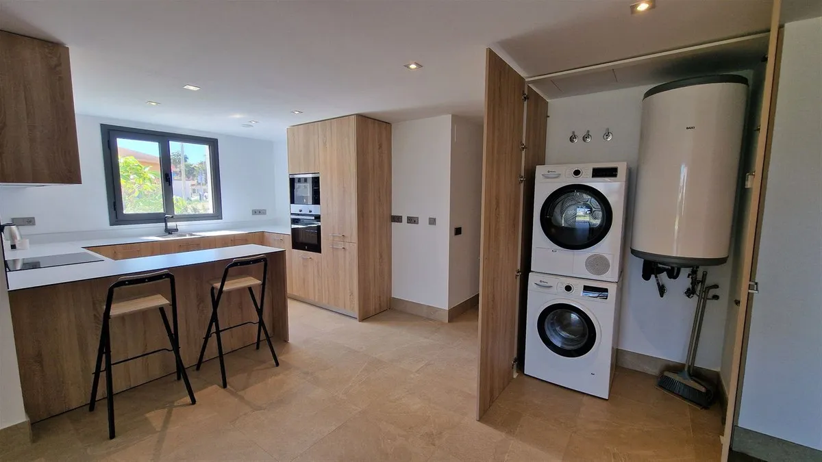 17e13023-7266-43c2-aa87-481949244cb7