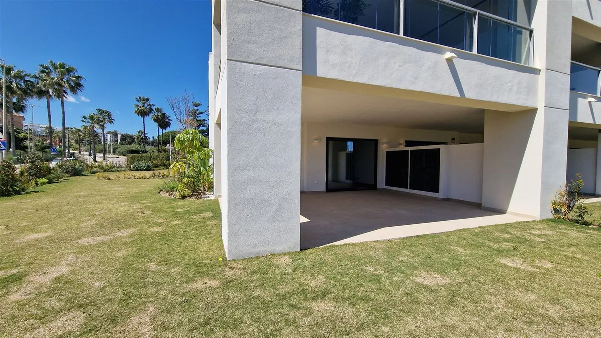 8076f5f3-e5f2-42ab-a58a-88dd295ebbe9