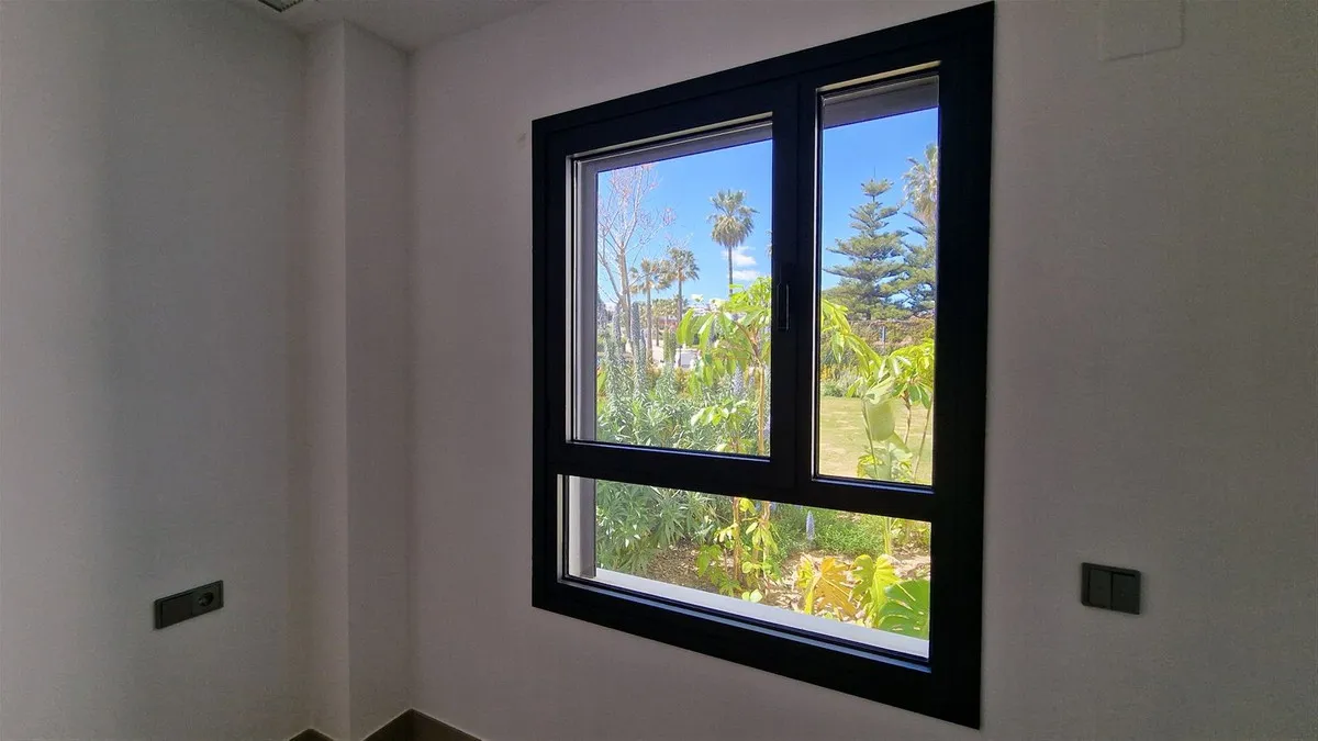 9be14629-eb9b-4c68-a9d7-2e546b627b4d