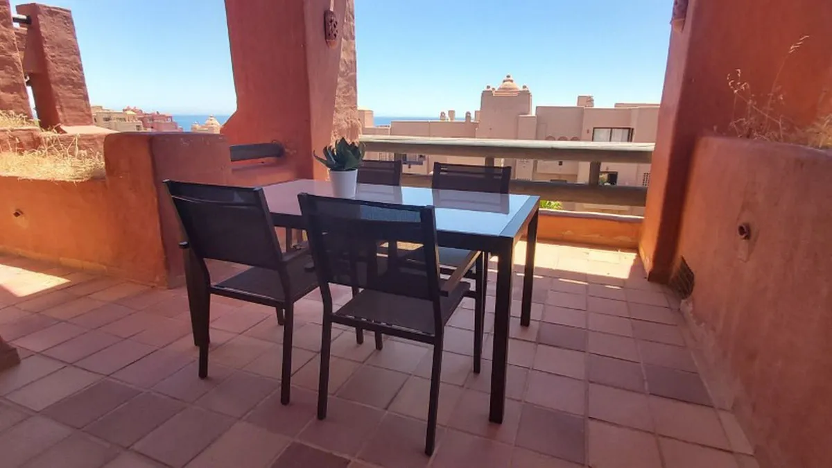 35c8d21f-643f-4669-8eef-f9c95f75e1f0