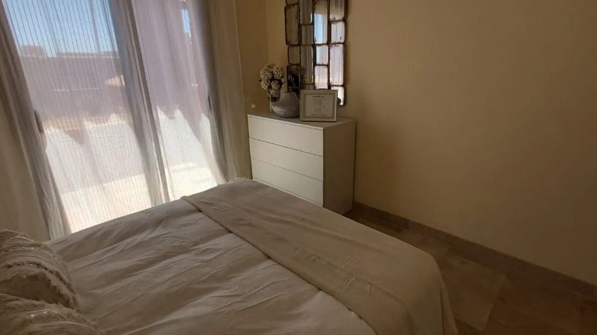 3a727e56-e587-4ead-9ded-95df8e47daf9