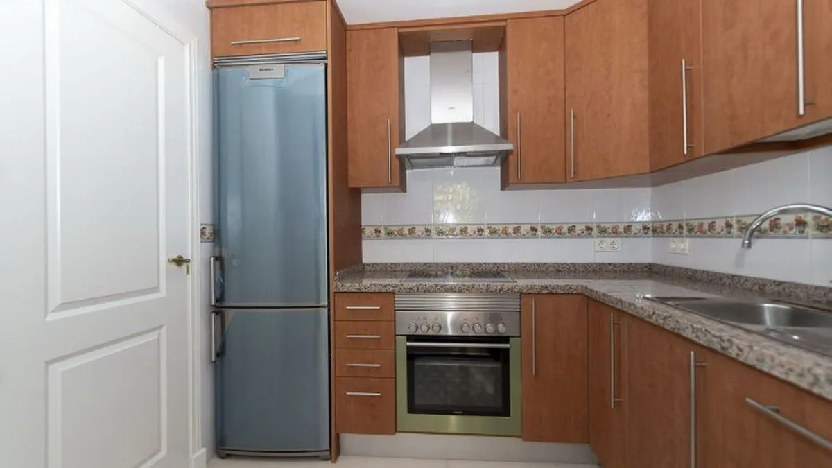 a56e3976-0d83-4844-9d01-cf0bc78b69dc