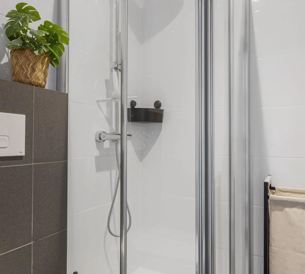 0b68841e-5adf-4f15-a99a-f4b5d0a658cb