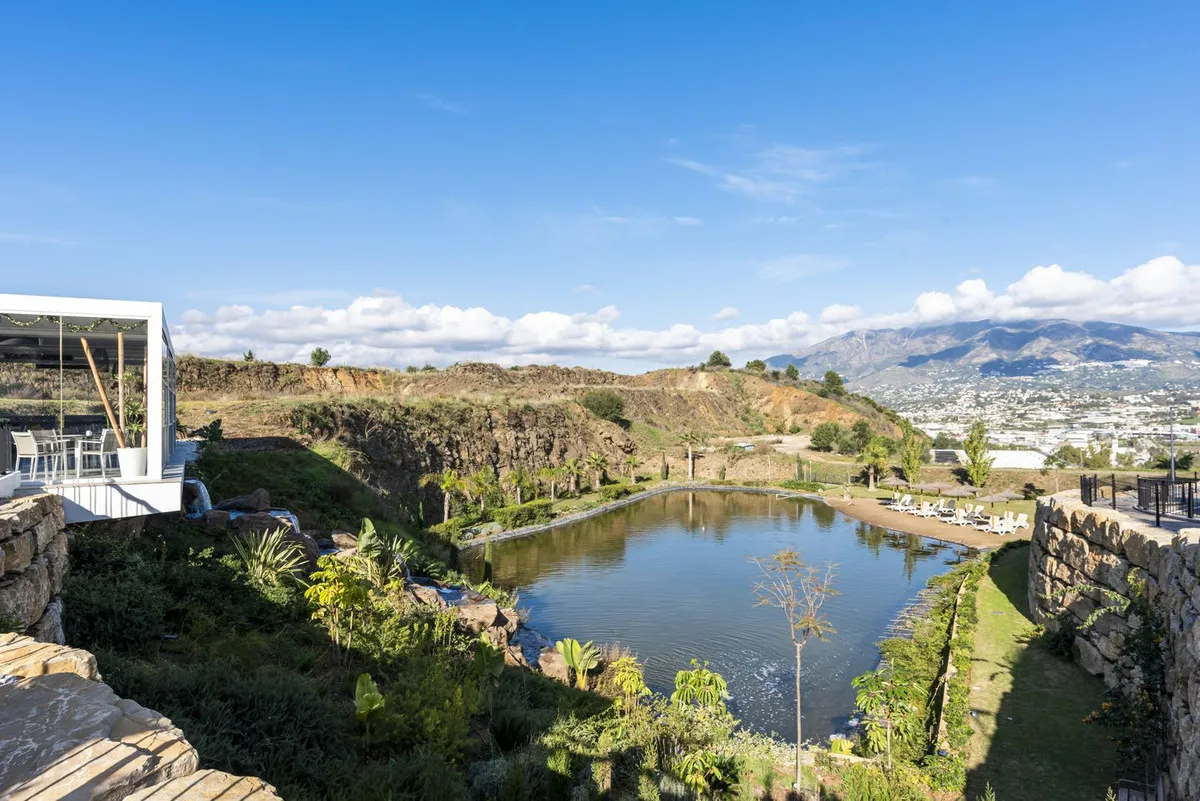 419d7f48-9a94-4b4e-aa47-c824ef3e580b