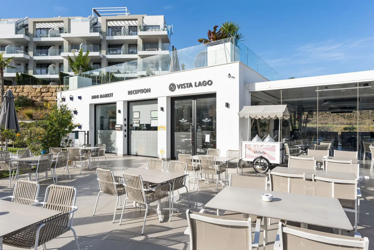 8e5e43d5-f9ea-4be1-a5ab-8bc4d7babd27