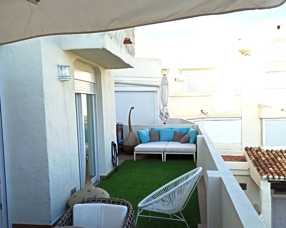 f524fcb6-0c8e-48b7-b724-3e2f51cb9f3f