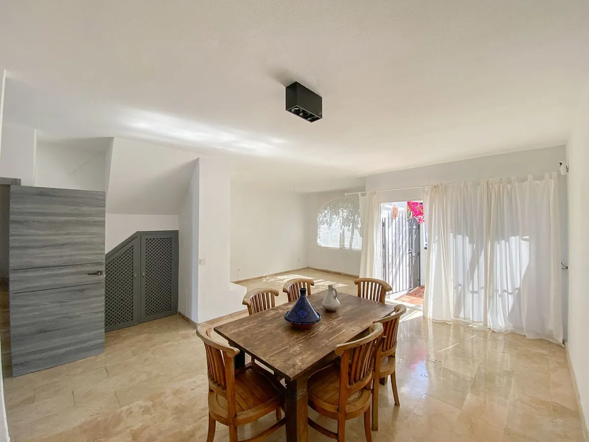 041c58e7-23a1-4953-ab9f-529fc71f4c2f