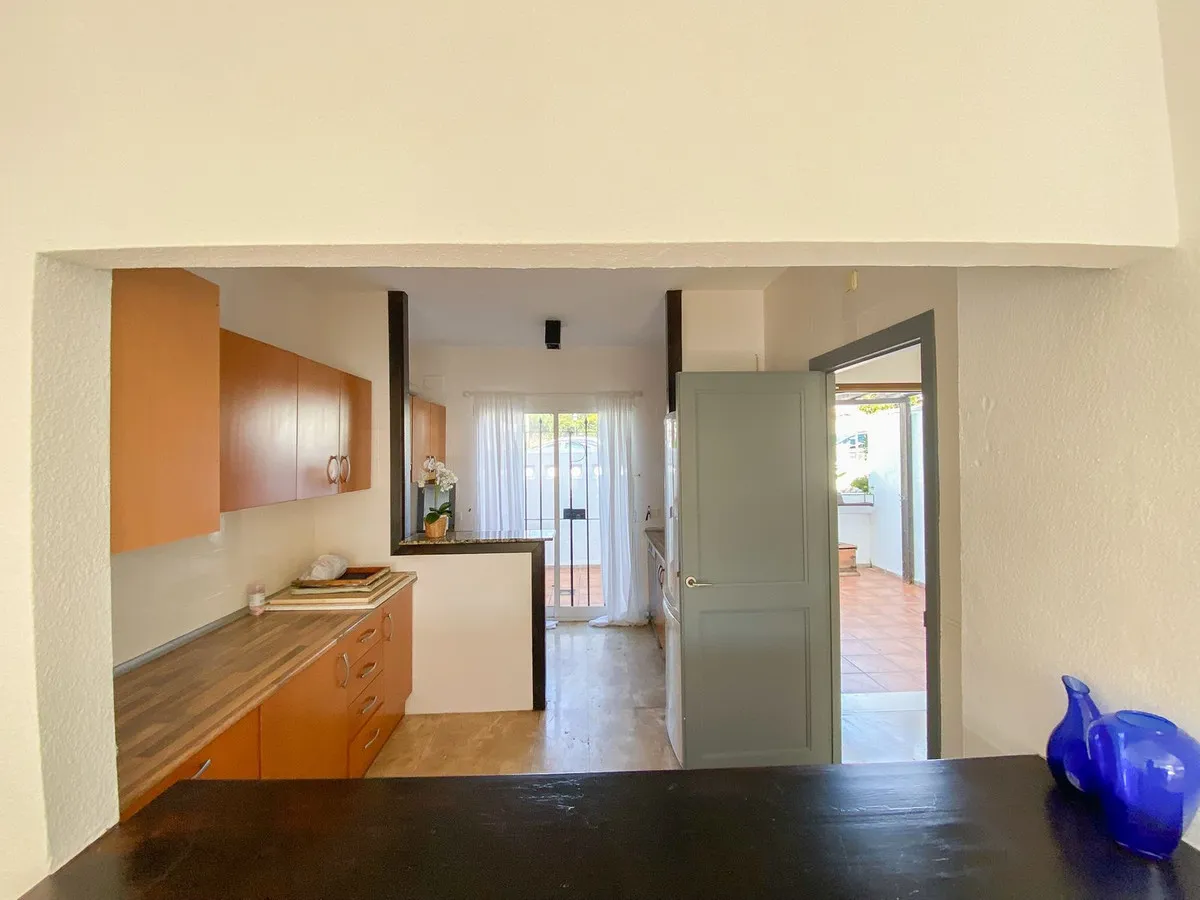 d329c161-a4e3-436d-98cd-a42fcdf98c38