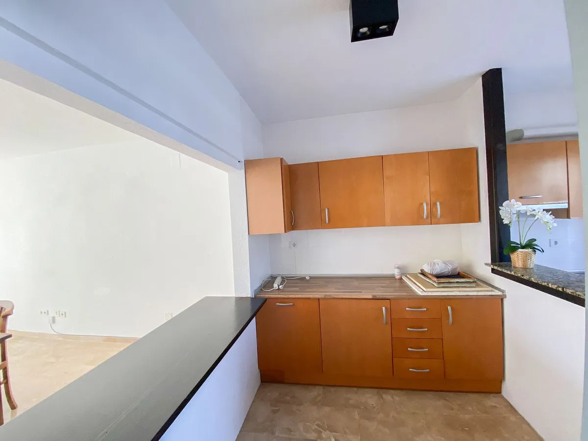 dce1a9b1-9f87-49a9-9834-c8a74825bf3b